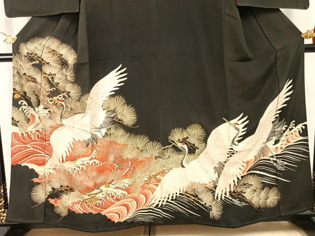 平和屋着物●アンティーク　大正ロマン　黒留袖　駒刺繍　鶴　枝松文　金銀彩　正絹　逸品　AABJ4688fy