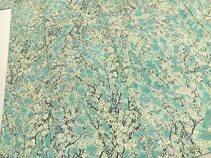 平和屋着物●本場染大島紬　手描き　枝梅文　正絹　逸品　AABJ4720fy