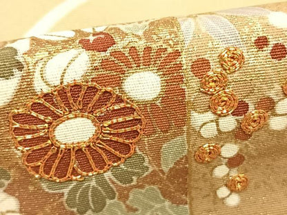平和屋着物●訪問着　駒刺繍　草花文　金彩　正絹　逸品　AABJ4726fy