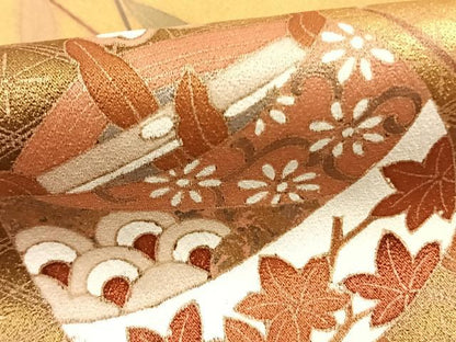 平和屋着物●訪問着　花蝶文　暈し染め　金銀彩　やまと誂製　正絹　逸品　AABJ4739fy