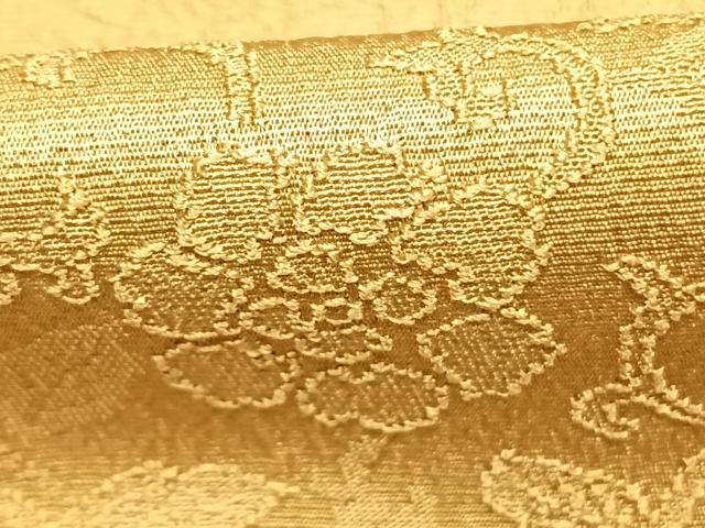 平和屋着物●ファッションブランド　CELINE　セリーヌ　色無地　花唐草地紋　黄朽葉色　正絹　逸品　未使用　AABJ4746fy