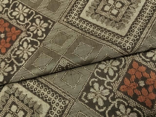 平和屋着物●本場大島紬　龍郷絣　正絹　逸品　AABJ4759fy