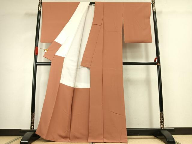 平和屋着物●人間国宝 芹沢圭介一番弟子　下平清人監修　色無地　江戸茶色　浜ちりめん　伊と幸　反端付き　正絹　逸品　AABJ4805fy