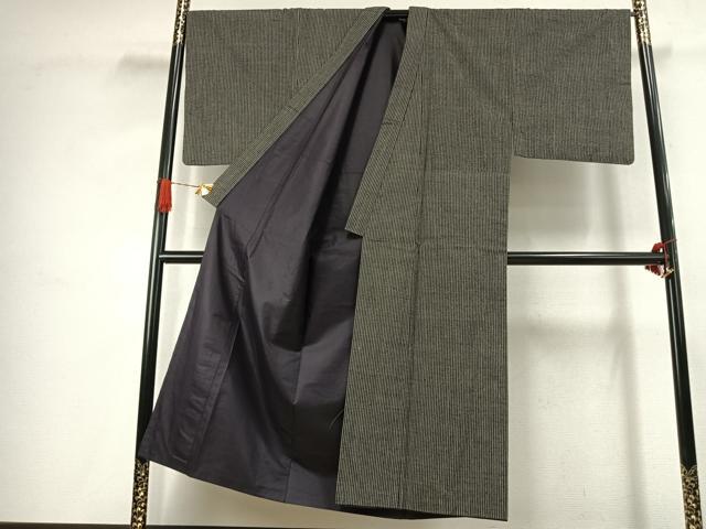 平和屋着物●男性　本場結城玉紬　縞　反端付き　正絹　逸品　AABJ4810fy