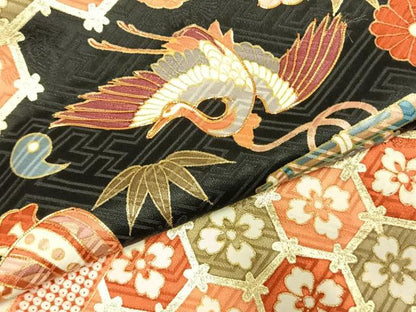 平和屋着物●豪華振袖　駒刺繍　花鳥文　黒地　金彩　正絹　逸品　AABJ4816fy