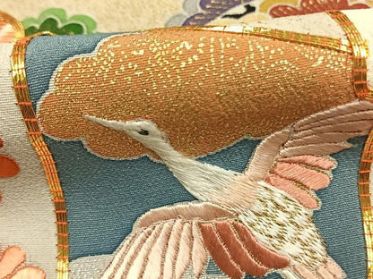 平和屋着物●豪華黒留袖　駒刺繍　花鳥文　金糸　金銀彩　正絹　逸品　AABJ4817fy