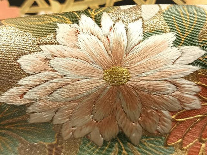 平和屋着物●豪華黒留袖　駒刺繍　扇面花文　金糸　金彩　正絹　逸品　未使用　AABJ4818fy
