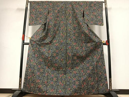 平和屋着物●本場大島紬　7マルキ　草花文　正絹　逸品　AABJ4825fy