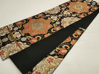 平和屋着物◎六通柄　本袋帯　飾花文　黒地　金糸　三越扱い　正絹　逸品　AABJ4884pf