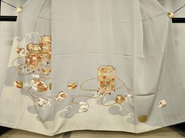 平和屋着物●京都の和装業の老舗一門　千切屋　色留袖　駒刺繍　貝桶花文　金彩　正絹　逸品　AABJ4930ck