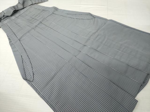 平和屋着物●男性　人間国宝　甲田綏郎　精好仙台平　馬乗り袴　縞　正絹　逸品　AABJ4944ck