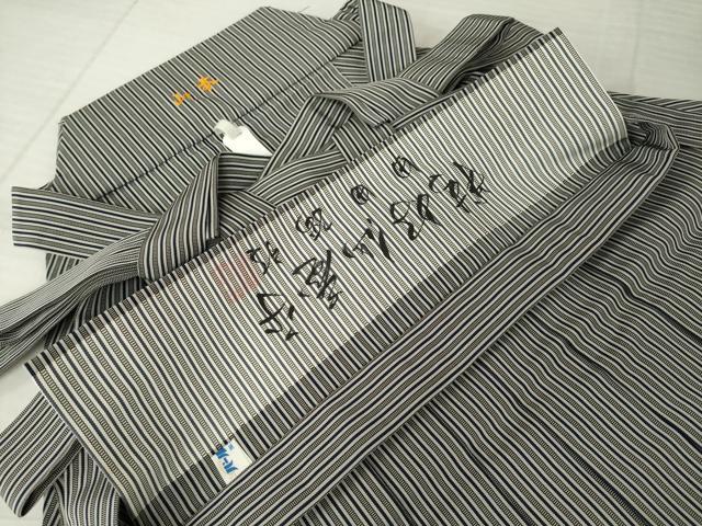 平和屋着物●男性　人間国宝　甲田綏郎　精好仙台平　馬乗り袴　縞　正絹　逸品　AABJ4945ck