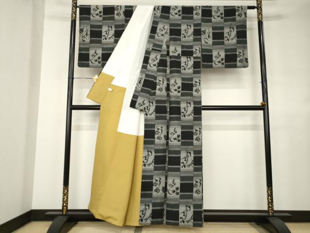 平和屋着物●上質な紬　紅葉　とんぼ　こま　文字文　正絹　逸品　AABJ4953ck