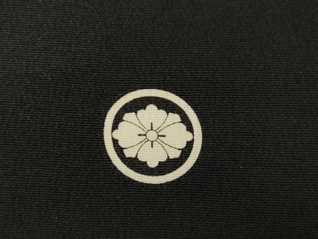 平和屋着物●創業460年・千總　黒留袖　駒刺繍　扇面御所車花文　金彩　正絹　逸品　AABJ4971ck