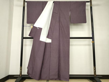 平和屋着物●京都・西陣　織元ブランド　秦流舎　お召　花唐草地紋　葡萄色　反端付き　正絹　逸品　未使用　AABJ4974ck