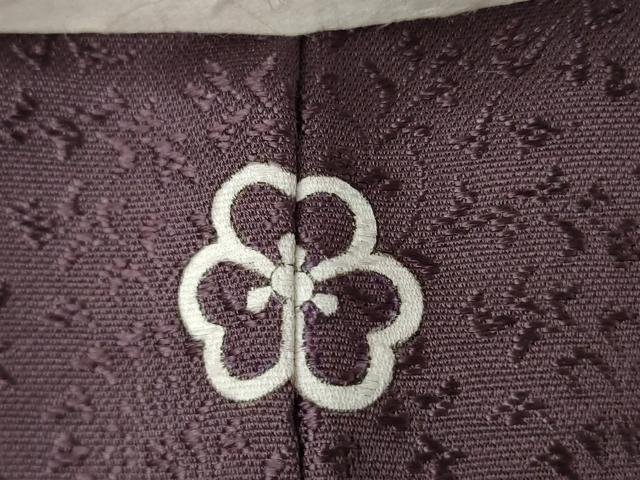 平和屋着物●京都・西陣　織元ブランド　秦流舎　お召　花唐草地紋　葡萄色　反端付き　正絹　逸品　未使用　AABJ4974ck