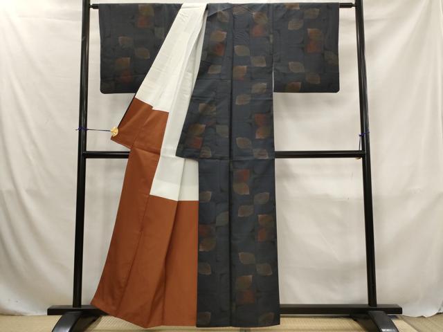 平和屋着物■本場大島紬　9マルキ　舞葉文　正絹　逸品　AABJ5024st