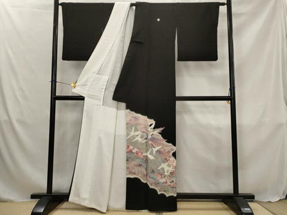 平和屋着物■豪華黒留袖　駒刺繍　流水孔雀花文　暈し染め　金銀彩　銀糸　正絹　逸品　AABJ5077st