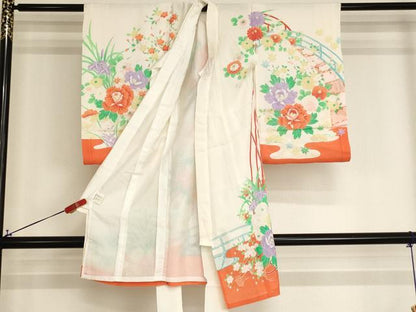 平和屋着物[]夏物　お宮参り　女の子　祝着　産着　初着　のしめ　絽　刺繍　飾花文　銀糸　銀彩　逸品　AABJ5255ja
