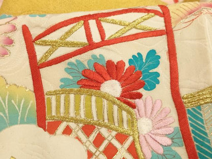 平和屋着物[]お宮参り　女の子　祝着　産着　初着　のしめ　刺繍　雲重ね風景花文　暈し染め　金糸　金彩　逸品　AABJ5263ja