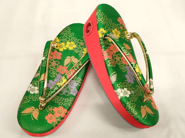 平和屋本店[]七五三　女の子　７歳　小物セット　桜舞蝶文　金糸　箱付き　未使用　AABJ5283ja