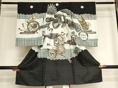 平和屋着物[]お宮参り　男の子　祝着　産着　初着　のしめ　鷹　吉祥楽器文　金彩　逸品　AABJ5342ja