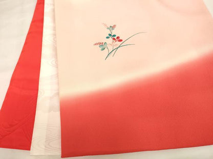 平和屋着物[]お宮参り　女の子　祝着　産着　初着　のしめ　総刺繍　駒刺繍　花籠舞蝶文　逸品　未使用　AABJ5363ja