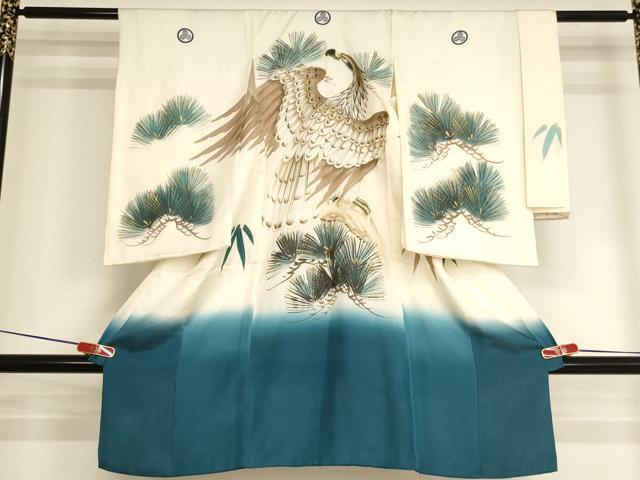 平和屋着物[]お宮参り　男の子　祝着　産着　初着　のしめ　手描き　駒刺繍　鷹　松　暈し染め　金彩　逸品　AABJ5365ja