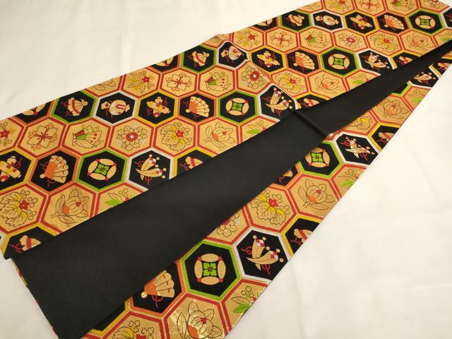 平和屋着物∵女の子　子供　全通柄袋帯　亀甲花蝶宝尽くし文　金糸　逸品　未使用　AABJ5371ja