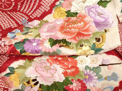 平和屋着物[]お宮参り　女の子　祝着　産着　初着　のしめ　絞り　刺繍　花車文　金糸　逸品　未使用　AABJ5377ja