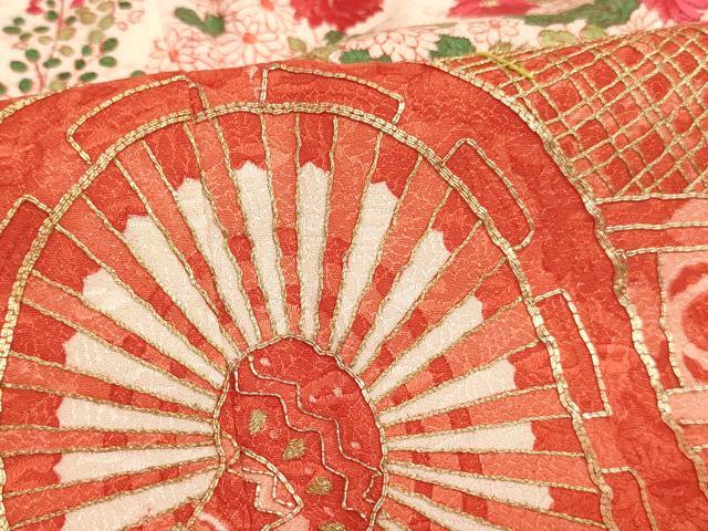 平和屋着物∵女の子　十三参り　子供　祝着　駒刺繍　花車文　暈し染め　金銀糸　逸品　AABJ5380ja