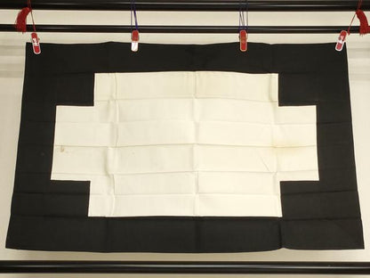 平和屋本店▼座具　黒地　法衣　寺院　仏具　仏教　僧侶　神職　装束　AABJ5418ja