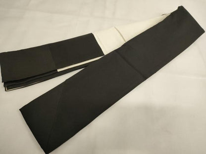 平和屋本店▼座具　黒地　法衣　寺院　仏具　仏教　僧侶　神職　装束　AABJ5418ja