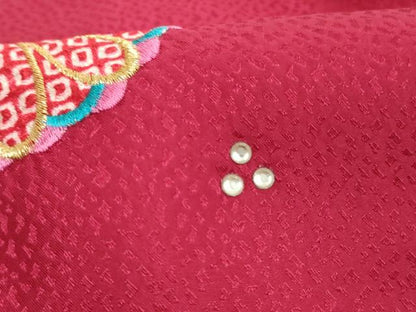 平和屋着物[]七五三　女の子　和装小物　志古貴　刺繍　舞花文　ラインストーン　金糸　正絹　逸品　AABJ5587ja