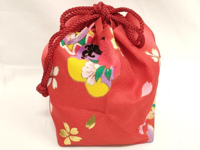 平和屋着物[]七五三　女の子　和装小物　巾着バッグまとめて10点　舞蝶文　桜　金糸　金彩　逸品　AABJ5599ja