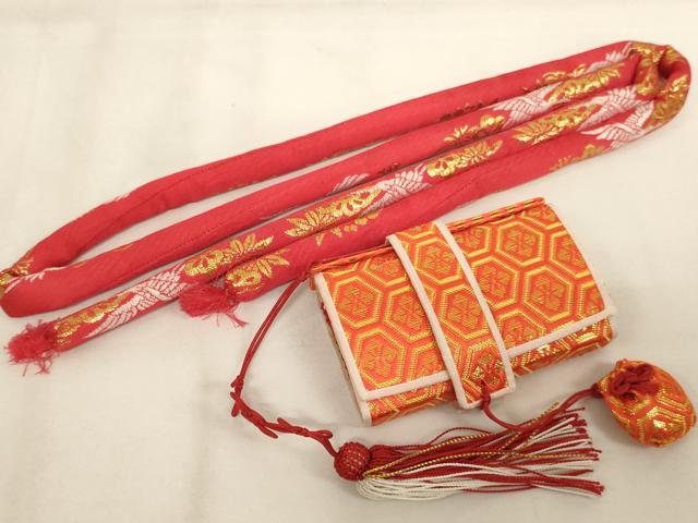 平和屋着物[]七五三　女の子　和装小物セット　亀甲花文　鶴　金糸　箱付き　逸品　AABJ5624ja