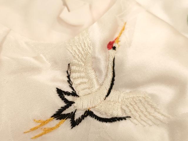 平和屋本店[]お宮参り　女の子　小物セット　刺繍　飛鶴文　箱付き　逸品　AABJ5628ja