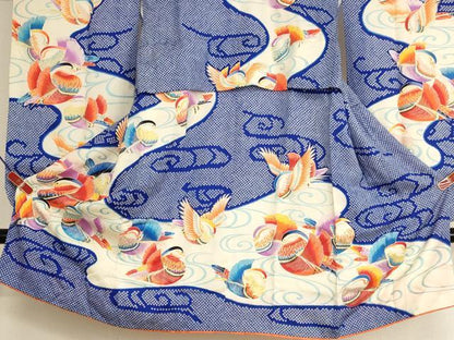 平和屋着物[]七五三　女の子　5歳　祝着　三つ身　長襦袢(無双仕立て・半衿刺繍)セット　流水鴛鴦文　金彩　逸品　AABJ5639ja