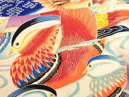 平和屋着物[]七五三　女の子　5歳　祝着　三つ身　長襦袢(無双仕立て・半衿刺繍)セット　流水鴛鴦文　金彩　逸品　AABJ5639ja