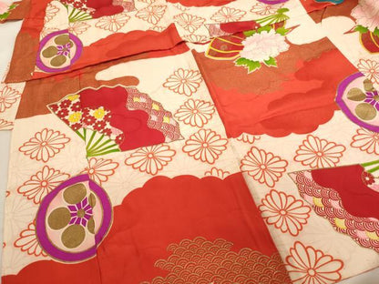 平和屋着物[]七五三　女の子　３歳　祝着　三つ身　舞扇花蝶丸文　金彩　正絹　逸品　AABJ5644ja
