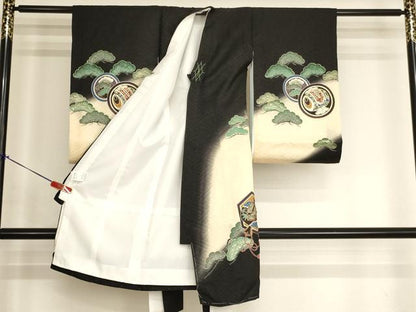 平和屋着物[]お宮参り　男の子　祝着　産着　初着　のしめ　兜　吉祥松文　暈し染め　金彩　逸品　未使用　AABJ5682ja