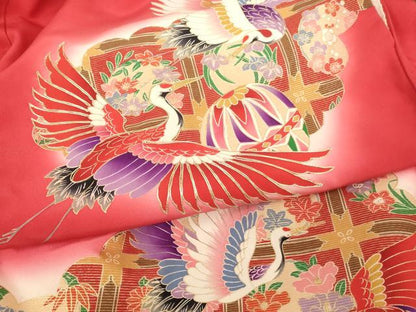 平和屋着物[]七五三　女の子　３歳　祝着　一つ身　長襦袢・行灯袴セット　駒刺繍　雲取り飛鶴天井文　暈し染め　金彩　逸品　AABJ5705ja