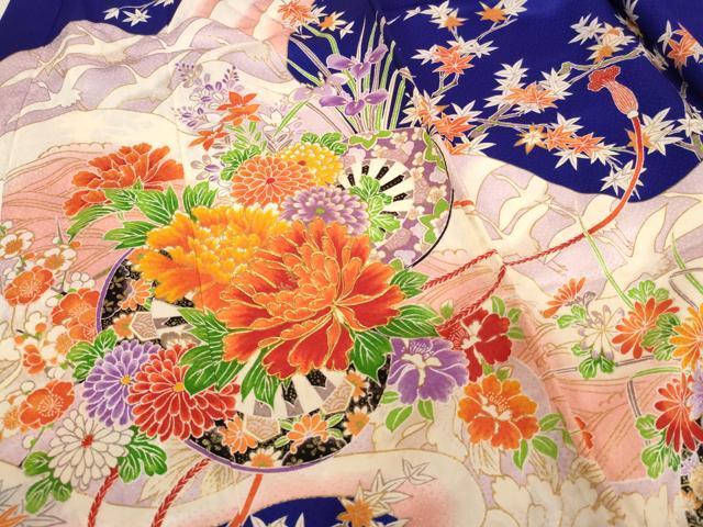 平和屋着物[]七五三　女の子　７歳　祝着　四つ身　駒刺繍　源氏車花文　金彩　正絹　逸品　AABJ5706ja