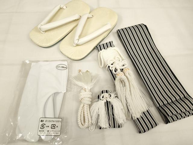 平和屋着物[]七五三　男の子　一つ身　祝着・長襦袢(袷)・行灯袴・小物セット　手描き　刺繍　飛鶴風景文　金銀彩　金糸　逸品　AABJ5712ja