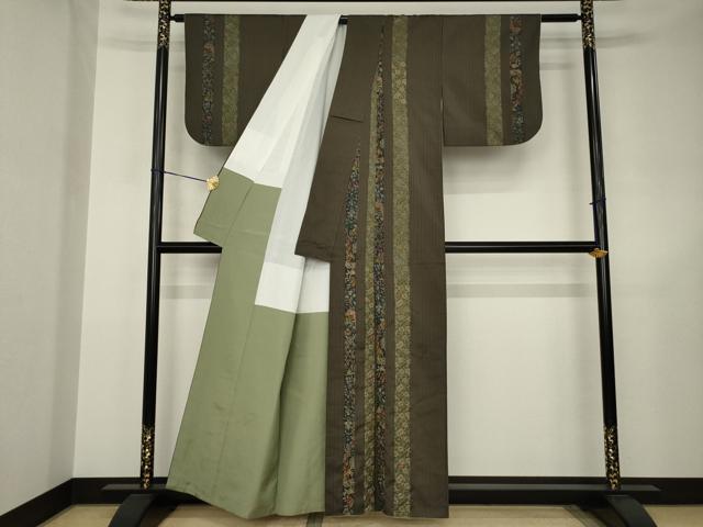 平和屋着物●本場大島紬　染大島　訪問着　刺繍　更紗花鳥間道　金糸　正絹　逸品　AABJ5732ck