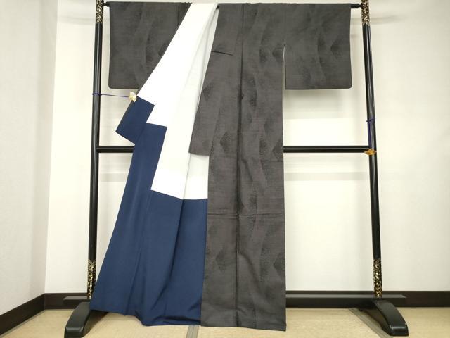 平和屋着物●本場大島紬　カタス9マルキ　幾何学文様　正絹　逸品　AABJ5734ck