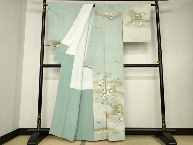 平和屋着物●訪問着　刺繍　花蝶文　暈し染め　金彩　正絹　逸品　AABJ5781ck