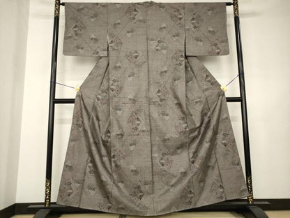 平和屋着物●本場大島紬　カタス9マルキ　風景花菱文　正絹　逸品　AABJ5798ck