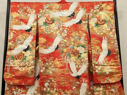 平和屋本店●色打掛　和装　婚礼　結婚式　花嫁　神社挙式　刺繍　御所車飛鶴文　金彩　銀糸　逸品　AABJ5807ou