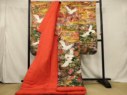 平和屋本店●色打掛　和装　婚礼　結婚式　花嫁　神社挙式　総刺繍　飛鶴草花文　暈し染め　金銀糸　逸品　AABJ5811ou
